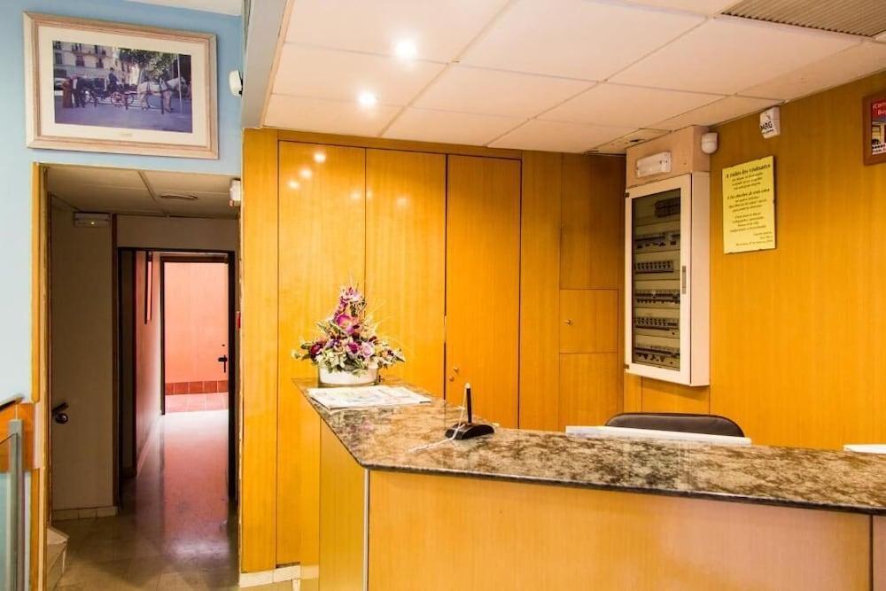 Hostal Baler Barcellona Esterno foto